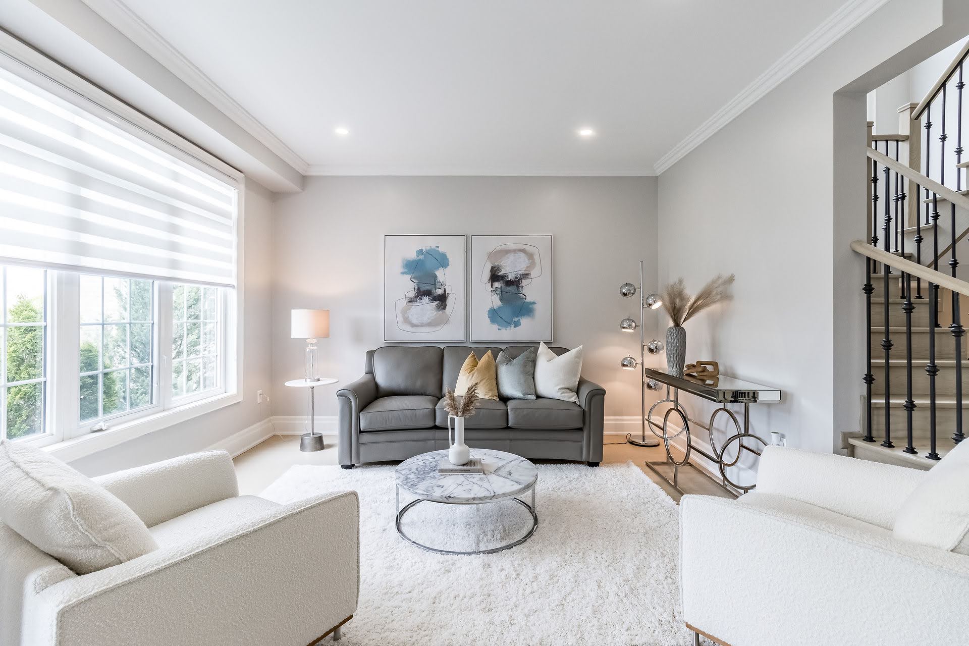 Luxury home staging — living room Oakville